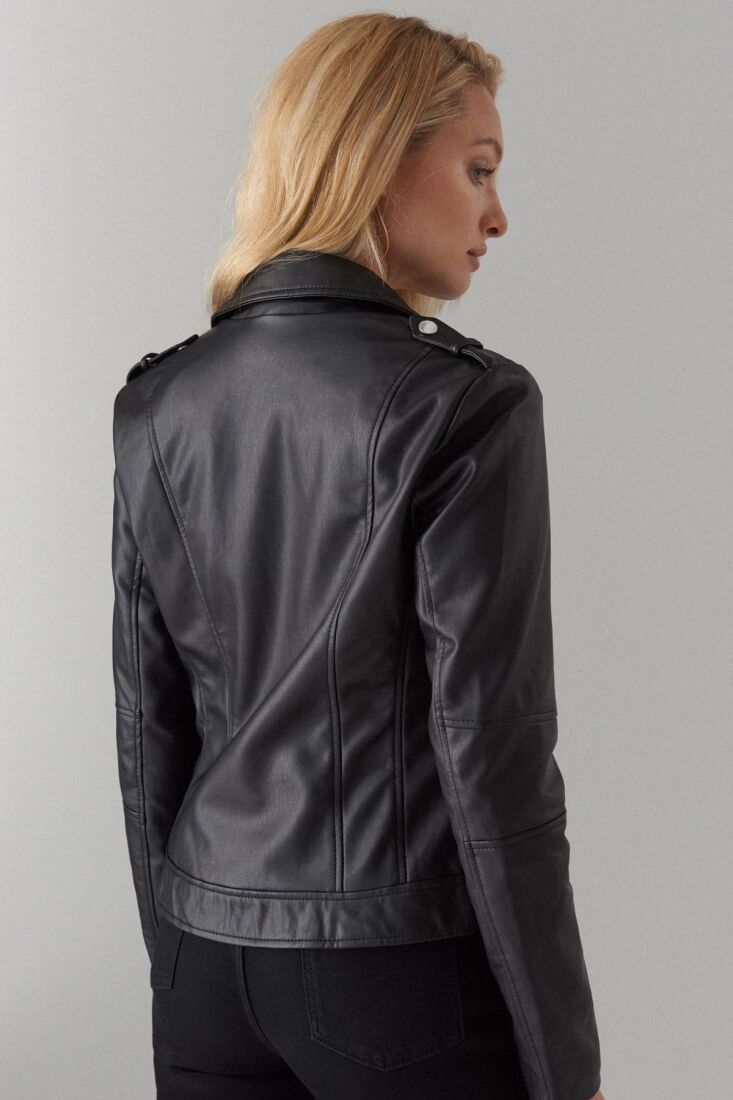 JULIANE SPORTY CUT WOMEN'S LEATHER COAT - 6